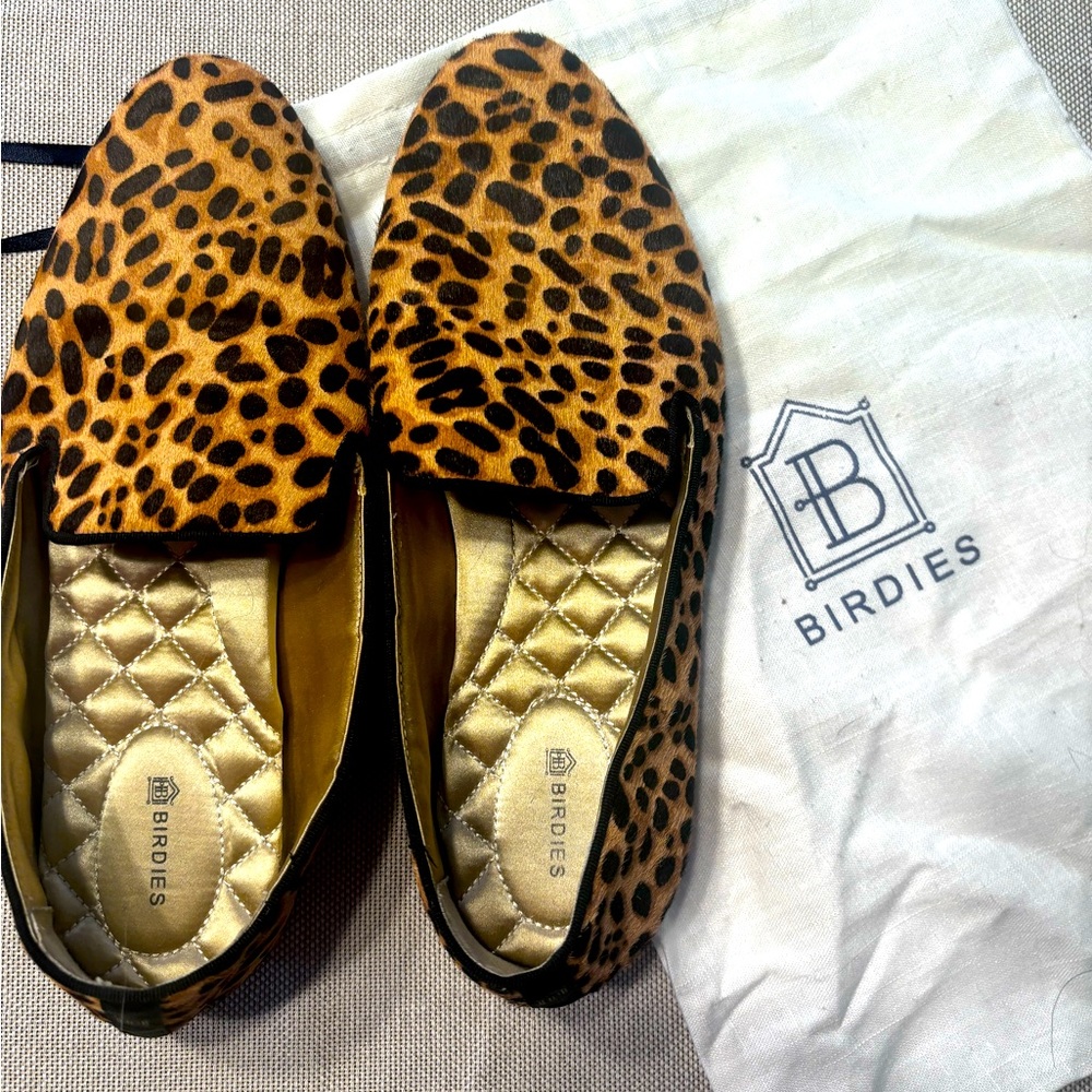 Chic and comfy birdie’s size 9